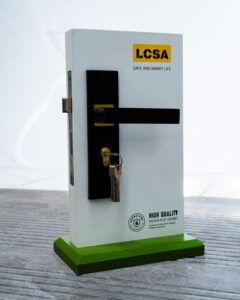 Main door handles - Image 4